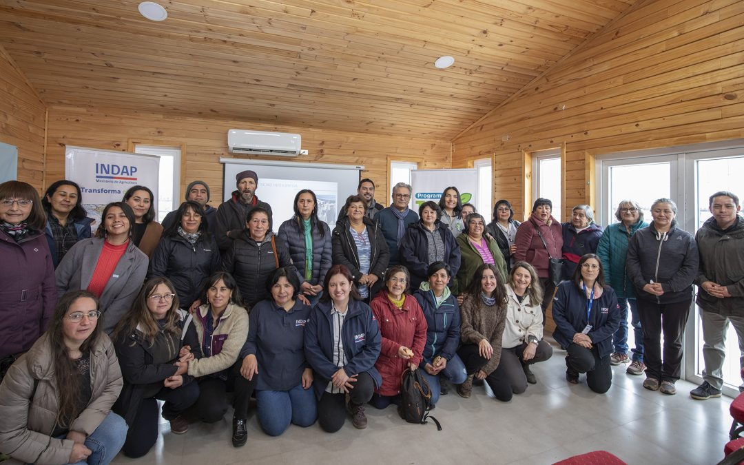 Productoras de Aysén fortalecen prácticas sostenibles en encuentro del programa TAS