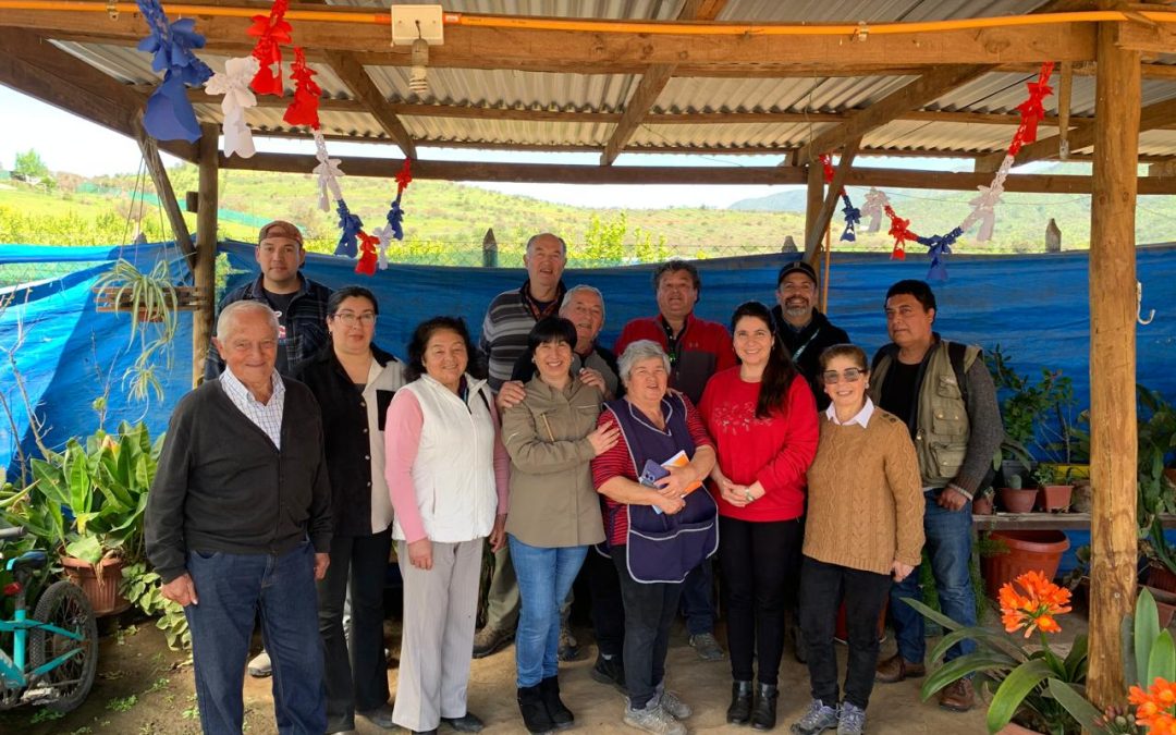 INIA La Platina refuerza apoyo a la pequeña agricultura en María Pinto con jornada del GET Frutales
