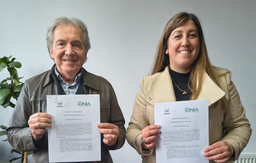 INIA Carillanca y Municipalidad de Vilcún firman convenio para fortalecer el desarrollo agroalimentario local