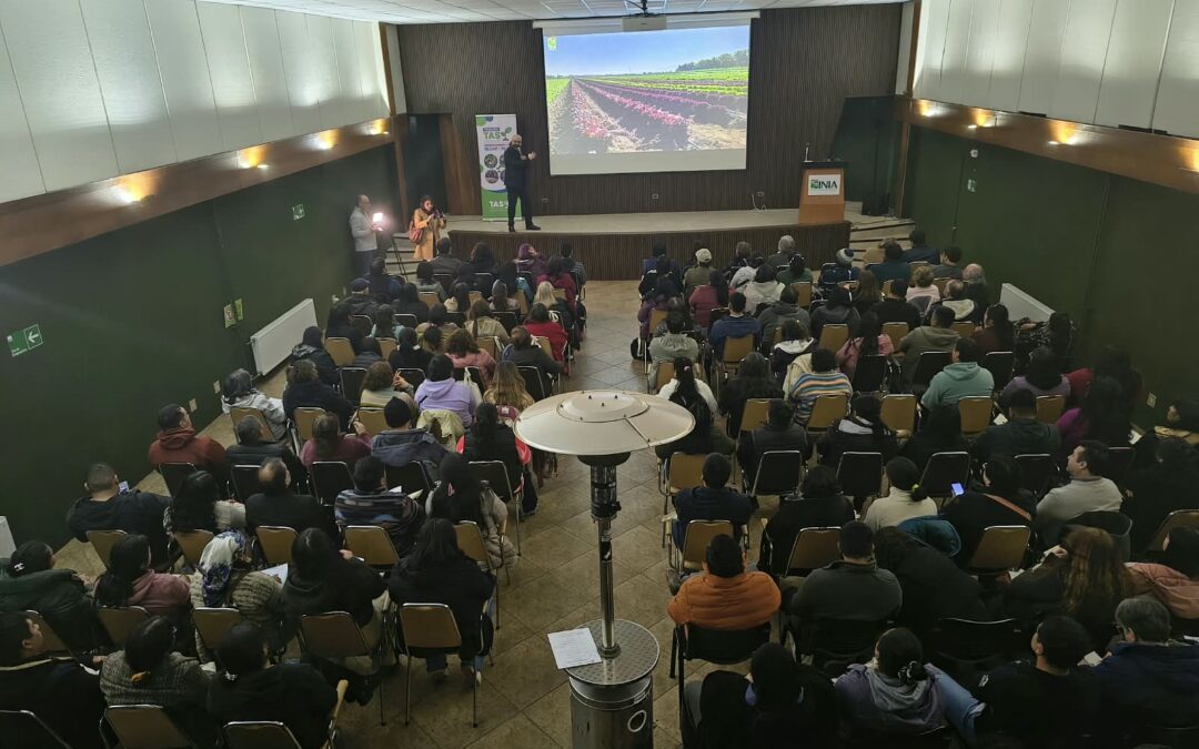 Agricultores de La Araucanía avanzan hacia una agricultura más sostenible de la mano del Programa TAS